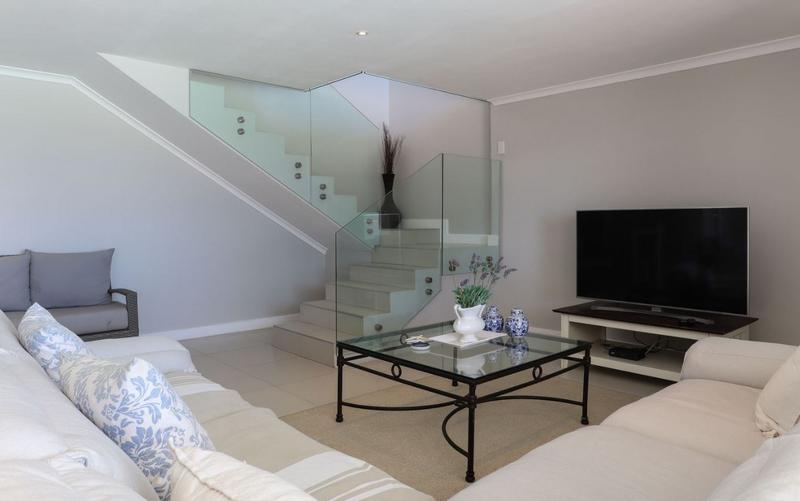 5 Bedroom Property for Sale in Camps Bay Western Cape
